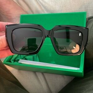 Bottega Veneta New Sunglasses black BV1030SA